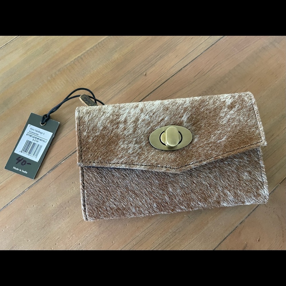Leather Myra wallet with western details